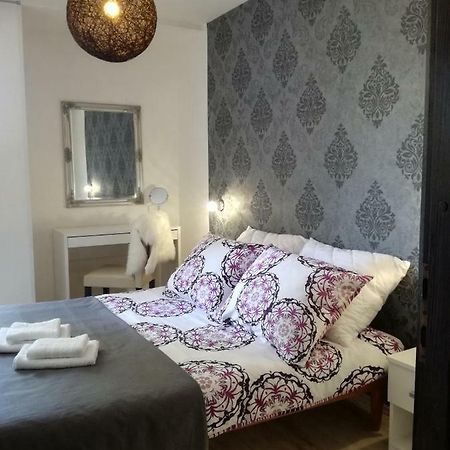 Apartman Ester Pula Exterior photo
